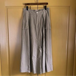 Stunning Khaki Linen Maxi Skirt — Size Medium — EUC